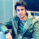 دانلود آهنگ ﻋﺠﺐ ﻏﺮوب دﻟﮕﻴﺮی ﭼﻴﻪ ﭘﺮﻧﺪه اﺳﻴﺮی از محسن لرستانی (هوش مصنوعی)