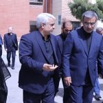 بازدید استاندار و رئیس ستاد اجرایی خدمات سفر خراسان رضوی از زائرشهر رضوی