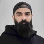 دانلود آهنگ علی میر دریا – نیستم دنبال کسی سرم رو شونه ی تو فقط