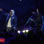 غافلگیری بزرگ در میان‌وقت فوتبال دیترویت؛ حضور امینم کنار جک وایت